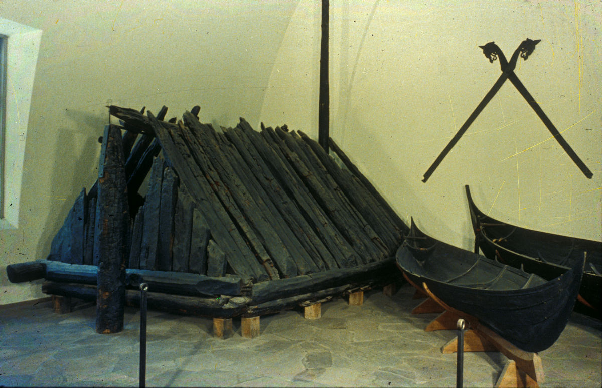 Gokstad Ship Burial Viking Archaeology